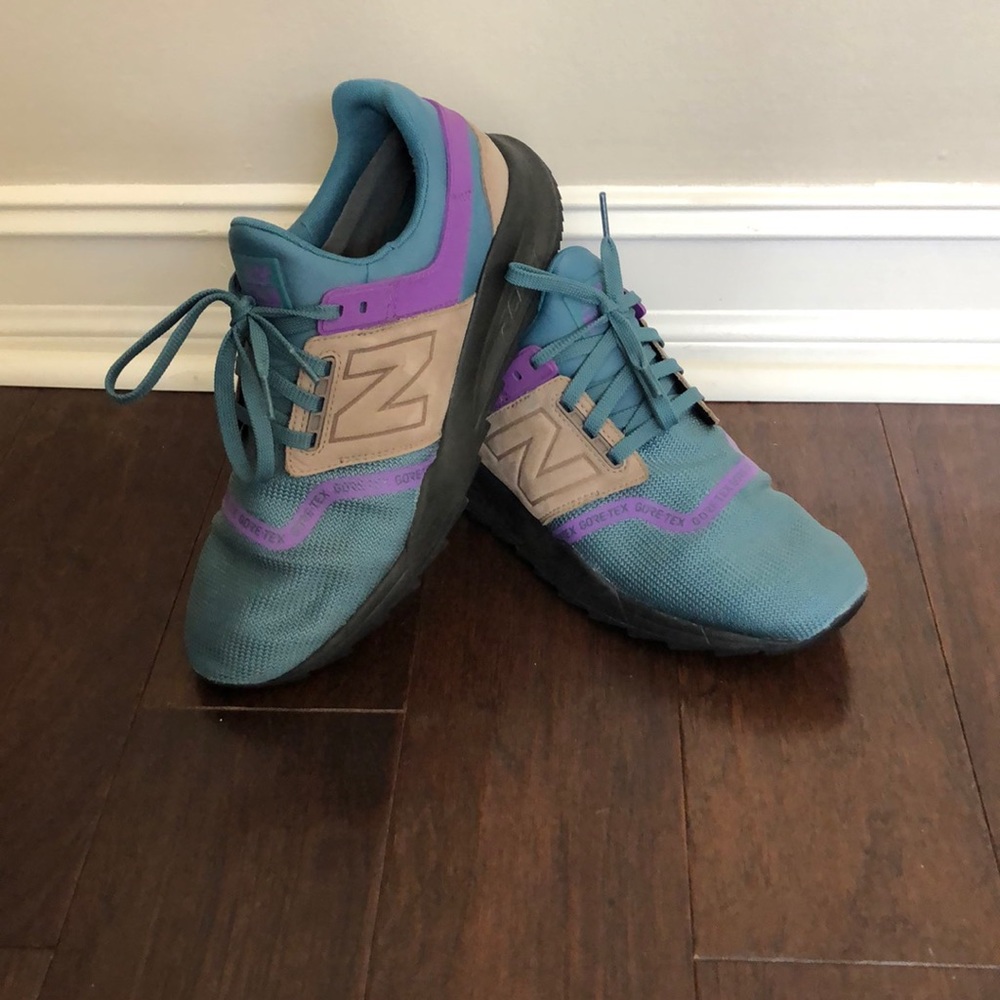 Men’s New Balance Trail Shoes 9.5 🌿